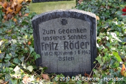 Gedenkstein zum Gedenken an Fritz Röder auf dem Friedhof in Wörlitz