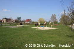 Der Dorfplatz in Gohrau mit Spielplatz