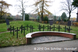 Gedenkstätte für die Opfer des Zweiten Weltkrieges auf dem Friedhof in Oranienbaum