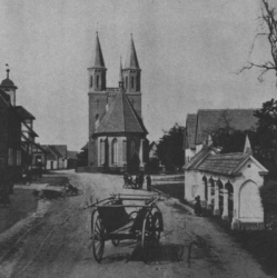 Die evangelische Kirche in Vockerode in einer historischen Aufnahme aus dem Jahre 1859