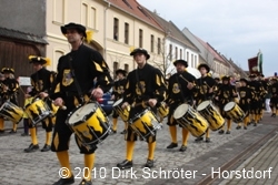 Der Fanfarenzug Wittenberg e.V beim Fr&uuml;hlingserwachen in W&ouml;rlitz 2010