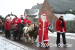 Umzug der Weihnachtsmänner 2009 in Horstdorf