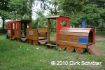 Die Rappelbahn auf dem Spielplatz der Kindertagesstätte Rappelkiste in Horstdorf