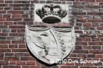 Das Herzogliche Wappen an der Evangelischen Kirche zu Vockerode 